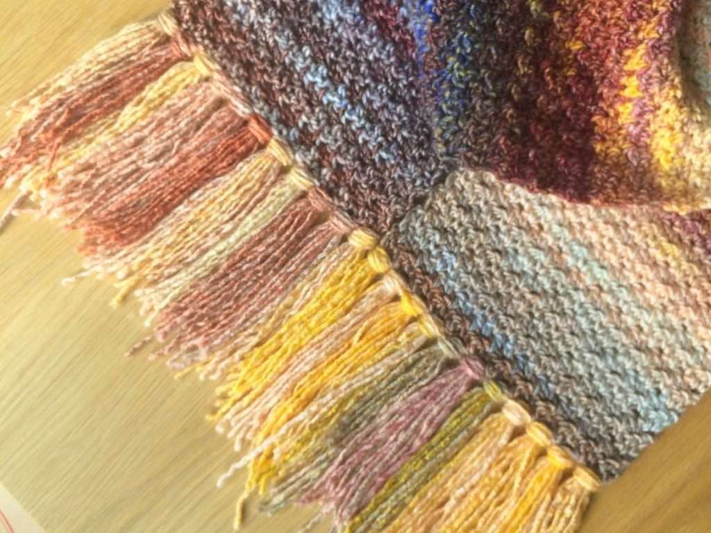 Adding tassels to a scarf