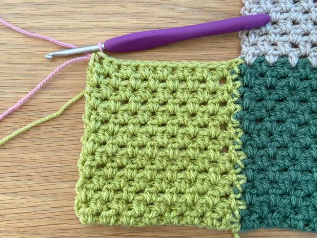 Changing colour in crochet project