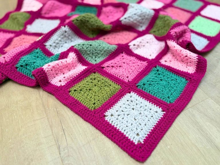 The Little Square of Plenty Blanket – A Stash-Busting Crochet Granny Square Blanket