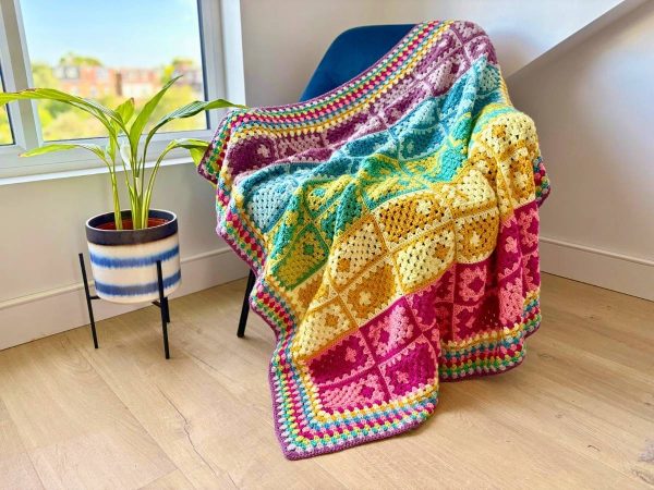 Granny Square to Rectangle Blanket